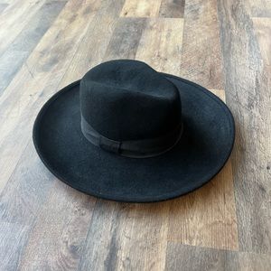 Weekend Max Mara Hat